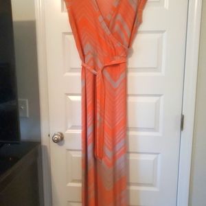Maxi dress in size Large. Colors are coral and beige